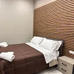 Dimora Del Plebiscito B&B