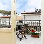Vacation Villa With 3 Separate Apartments And Private Parking