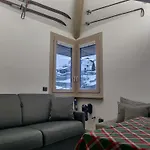 Tana Della Marmotta - Renovated, Ski In Ski Out, Turkish Bath, Garage, Storage