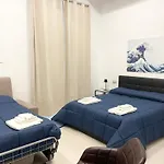 Napolidays Rua Catalana Apartment