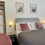 La Casa Di Ary