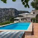 Beautiful Villa With View In The Heart Of Capri