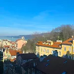 Blucavana, Casa Vacanze In Centro A Trieste