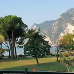 Terrazza Sul Lago