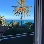 Fiore'S House