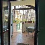 Bilocale Con Giardino