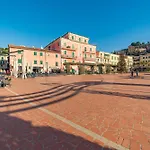 Mono A Porto Azzurro - Goelba