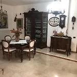 Casa Ruiins