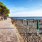 Modern Flat With Balcony And Lift At Grado Pineta