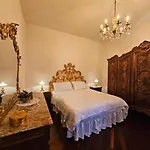 L'Atelier Du Temps - Charme Apartment