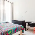 Happy Shared Apartment Naples