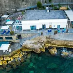 Amore Rentals - Villa Del Maggiore