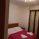 Casa Con Giardino A Pochi Passi Dalla Spiaggia