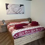 Ski Paradise