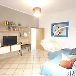 Ramingo Travel - Appartamento Nuova Darsena