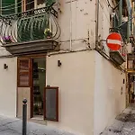 Maclahouse Napoli Centrale