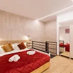 Dado Apartment