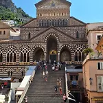 Sant 'Andrea'S Apartment