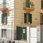 Luxury House With Parking