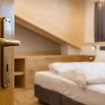 Kamerloy Apartments G