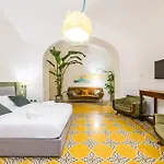 Kea Home, Entire House In The Heart Of Naples