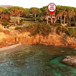 Meraviglioso Villino Direttamente Sul Mare Con Posto Auto E Aria Condizionata!
