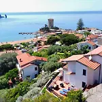 Giglio Blu 1