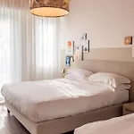 Lu. B&B
