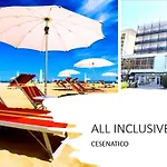 Hotel Cosmopol Cesenatico