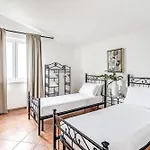 Carteni Countryside Elegance Views And Guest Services