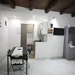 Vincent'S House
