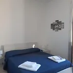 Appartamento Centro Storico Con Balcone E Camino - Tarquinia