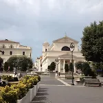 Newhouse Anthium - Central Chic Anzio