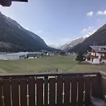 Bormio Suite Apartment, Terme E Sci A 5 Min. Di Auto