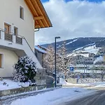 Small Luxury Apartments Lausa