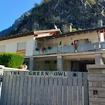The Green Owl Cir 0001