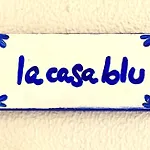 La Casa Blu Nel Cuore Storico Di Napoli