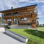 Vista Chalets Sexten