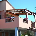Appartamenti Oleandro - Giardini, Terrazze E Posti Auto