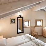 Chalet Picchio Quadrilocale