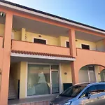 Appartamento Solaris 200 M Dal Mare
