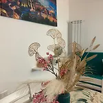 La Casa Di Delia