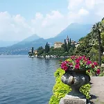 Vista D'Oro Apartments