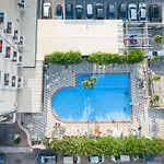 Hotel De Paris