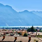 Appartamento Peppino Mit Seeblick Und Pool