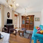 Aosta Family Home