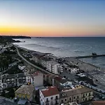 B&B Palazzo Bruni - Dimora Di Mare