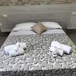 Hera Tropea Rooms