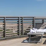 Kiss Beachfront Hotel & Restaurant