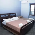 B&B S Home